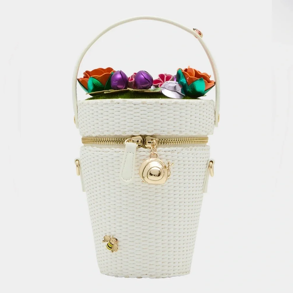 Betsey Johnson nwt betsey